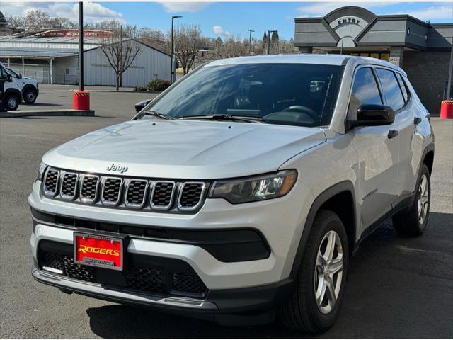 2024 Jeep Compass COMPASS SPORT 4X4