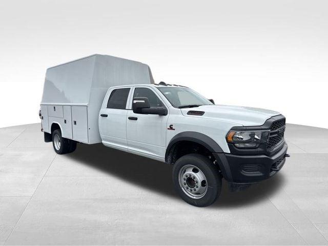 2024 RAM Ram 5500 Chassis Cab RAM 5500 TRADESMAN CHASSIS CREW CAB 4X2 84 CA 2024 RAM Ram 5500 Chassis Cab RAM 5500 TRADESMAN CHASSIS CREW CAB 4X2 84 CA
