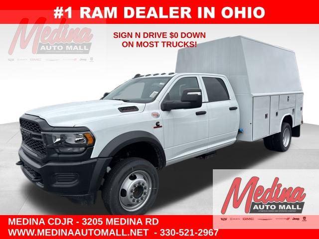 2024 RAM Ram 5500 Chassis Cab RAM 5500 TRADESMAN CHASSIS CREW CAB 4X2 84 CA