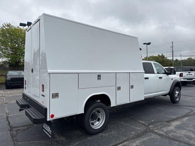 2024 Ram 5500 Chassis Cab Tradesman/SLT