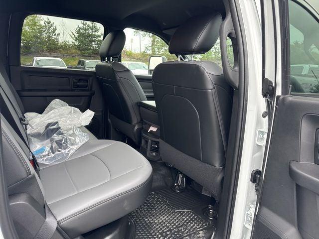 2024 Ram 5500 Chassis Cab Tradesman/SLT