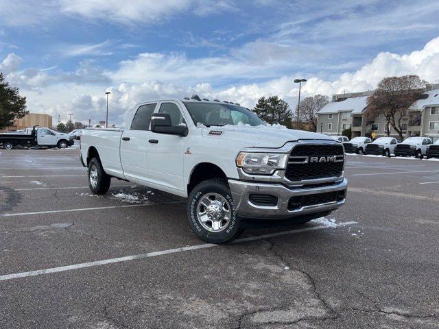 2024 RAM Ram 3500 RAM 3500 TRADESMAN CREW CAB 4X4 8 BOX