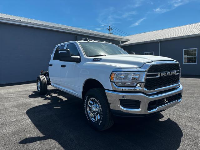 2024 RAM Ram 3500 RAM 3500 TRADESMAN CREW CAB 4X4 8 BOX