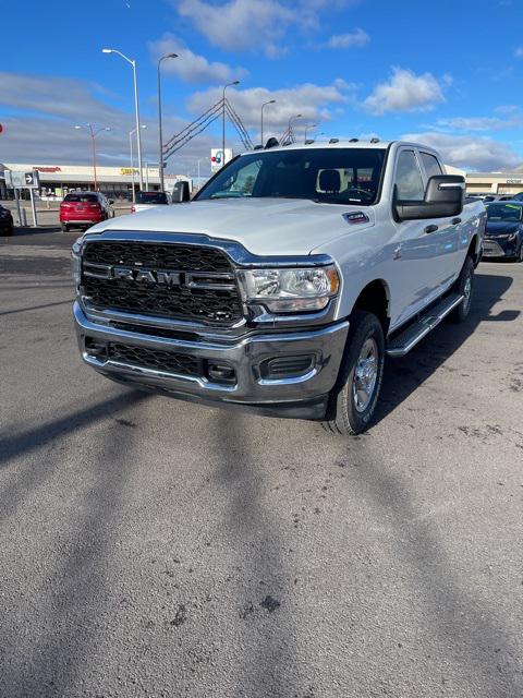 2024 RAM Ram 3500 RAM 3500 TRADESMAN CREW CAB 4X4 64 BOX