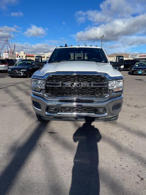 2024 RAM Ram 3500 RAM 3500 TRADESMAN CREW CAB 4X4 64 BOX