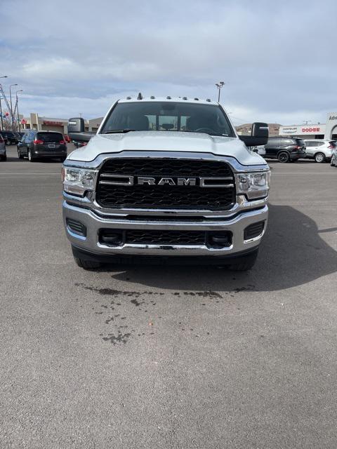 2024 RAM Ram 3500 RAM 3500 TRADESMAN CREW CAB 4X4 64 BOX