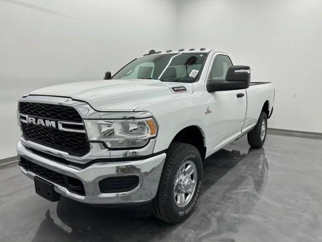 2024 RAM Ram 3500 RAM 3500 TRADESMAN REGULAR CAB 4X4 8 BOX