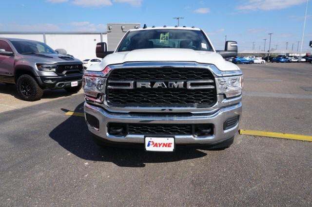 2024 RAM Ram 3500 Chassis Cab RAM 3500 TRADESMAN CREW CAB CHASSIS 4X4 60 CA