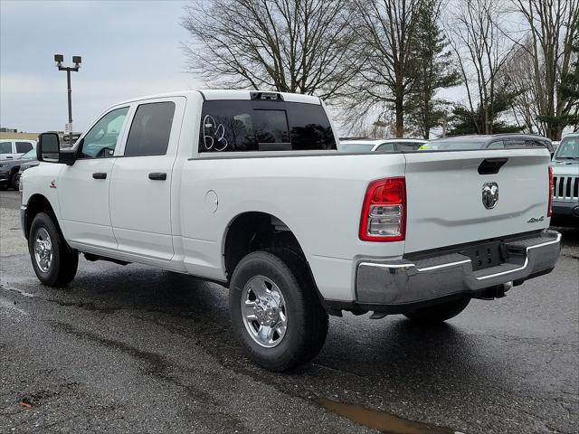 2024 RAM Ram 3500 RAM 3500 TRADESMAN CREW CAB 4X4 64 BOX