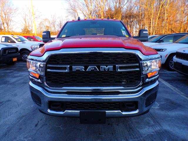 2024 RAM Ram 3500 RAM 3500 TRADESMAN CREW CAB 4X4 64 BOX