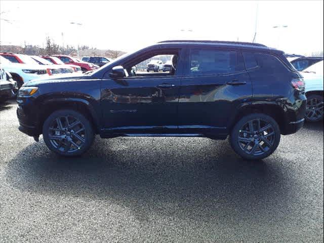 2024 Jeep Compass COMPASS LIMITED 4X4