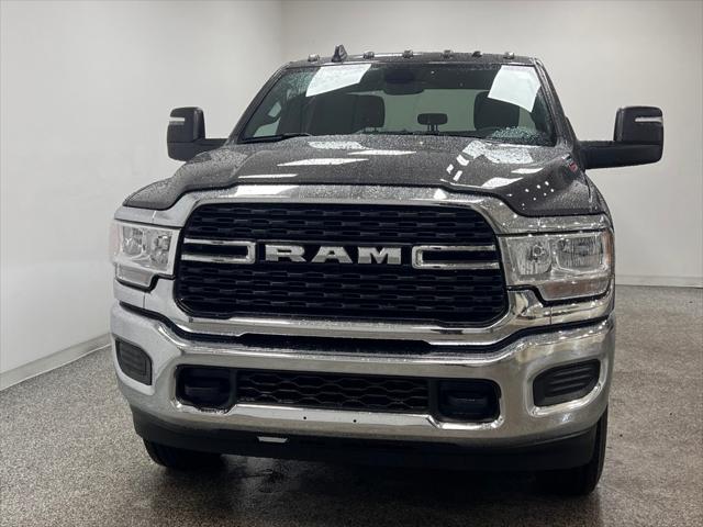 2024 RAM Ram 3500 RAM 3500 BIG HORN CREW CAB 4X4 8 BOX