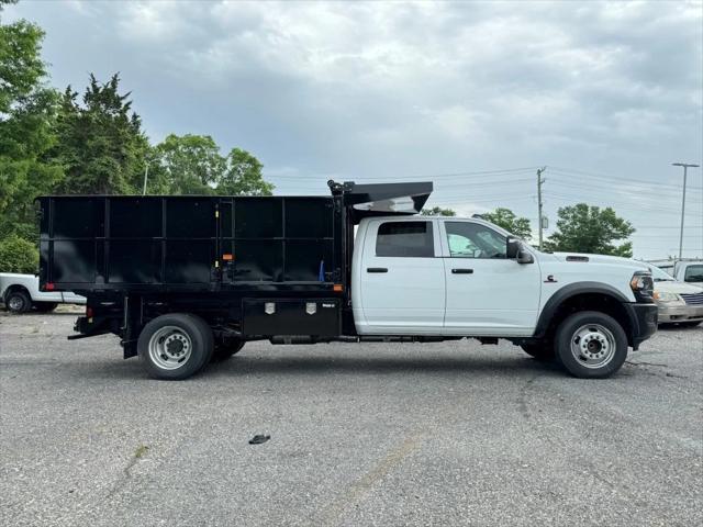 2024 RAM Ram 5500 Chassis Cab RAM 5500 TRADESMAN CHASSIS CREW CAB 4X2 84 CA