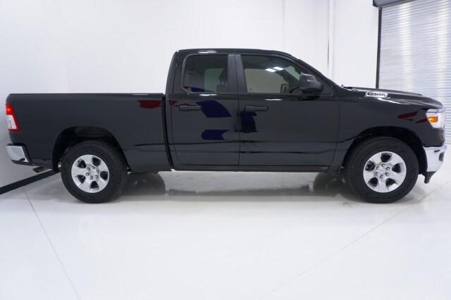 2024 RAM Ram 1500 RAM 1500 TRADESMAN QUAD CAB 4X2 64 BOX