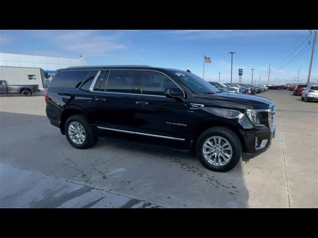 2022 GMC Yukon XL 4WD SLT