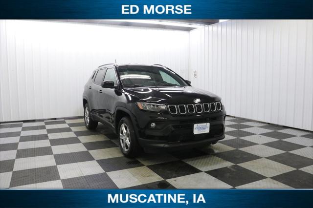 2024 Jeep Compass COMPASS LATITUDE 4X4