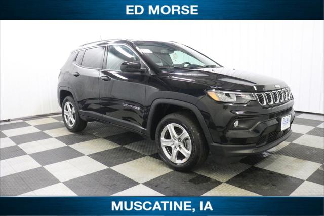 2024 Jeep Compass COMPASS LATITUDE 4X4