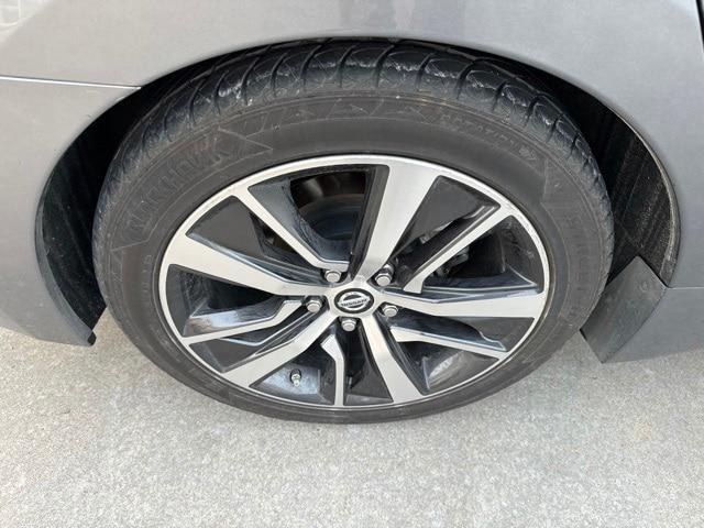 2021 Nissan Maxima SV Xtronic CVT