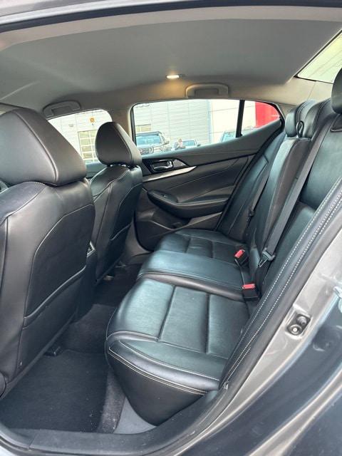 2021 Nissan Maxima SV Xtronic CVT