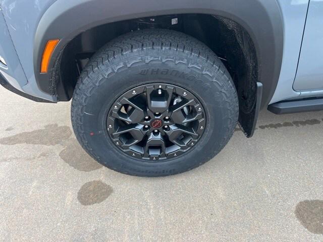 2024 Nissan Frontier Crew Cab PRO-4X 4x4