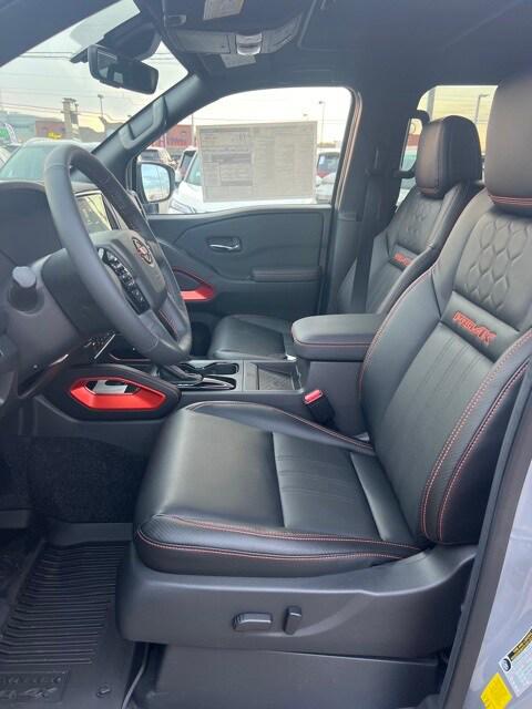 2024 Nissan Frontier Crew Cab PRO-4X 4x4