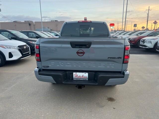 2024 Nissan Frontier Crew Cab PRO-4X 4x4