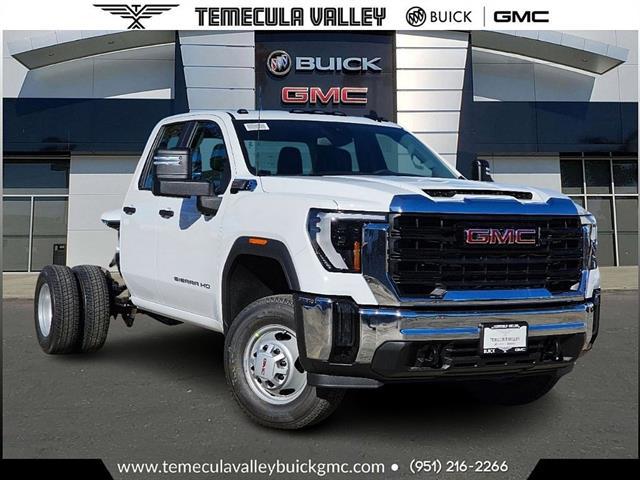 2024 GMC Sierra 3500HD Pro 1