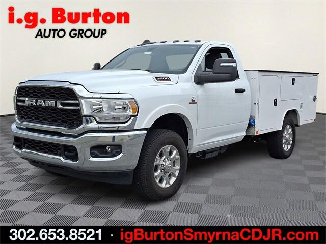 2024 RAM Ram 3500 Chassis Cab RAM 3500 TRADESMAN CHASSIS REGULAR CAB 4X4 60 CA