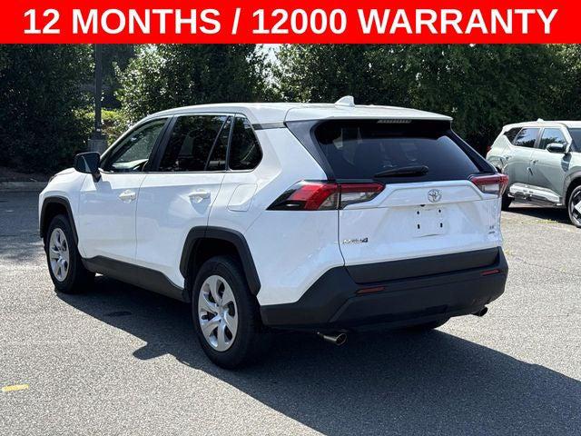 2022 Toyota RAV4 LE 2022 Toyota RAV4 LE