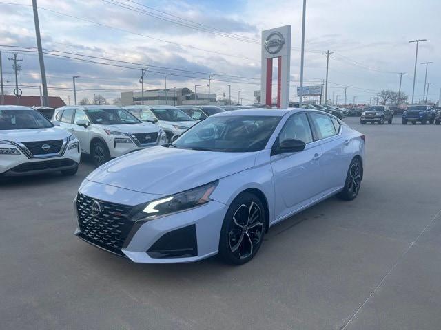 2024 Nissan Altima SR FWD