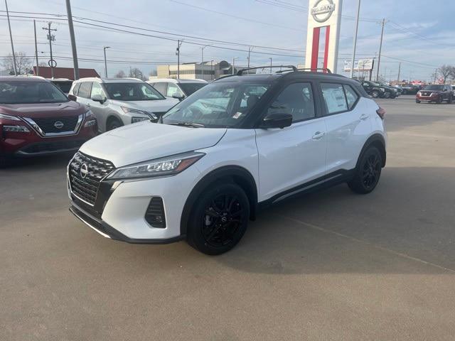 2024 Nissan Kicks SR Xtronic CVT