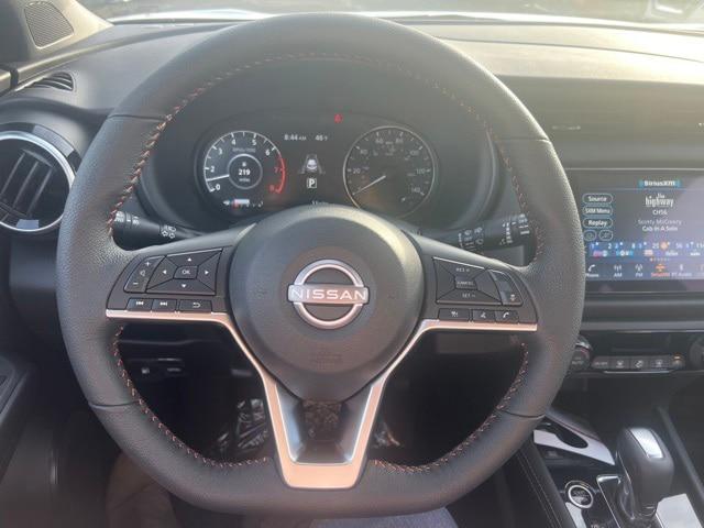 2024 Nissan Kicks SR Xtronic CVT