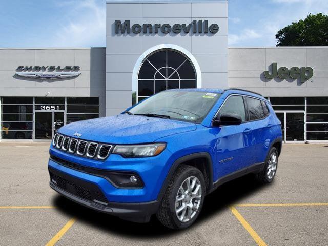 2024 Jeep Compass COMPASS LATITUDE LUX 4X4