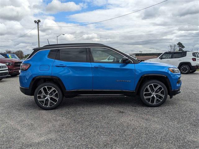 2024 Jeep Compass COMPASS LIMITED 4X4