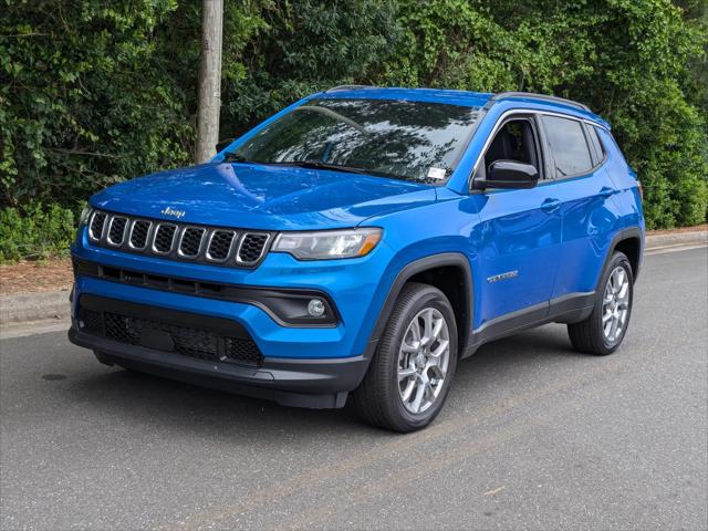 2024 Jeep Compass COMPASS LATITUDE LUX 4X4