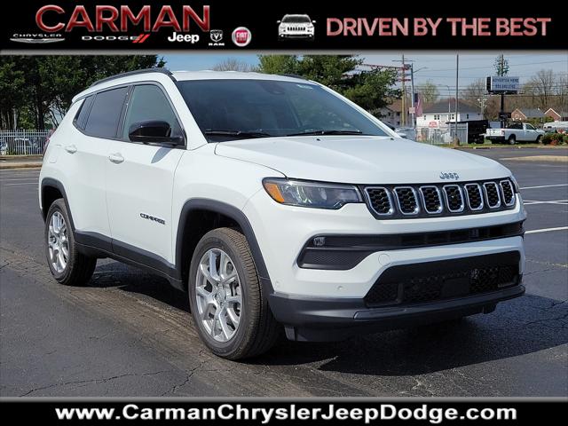 2024 Jeep Compass COMPASS LATITUDE LUX 4X4