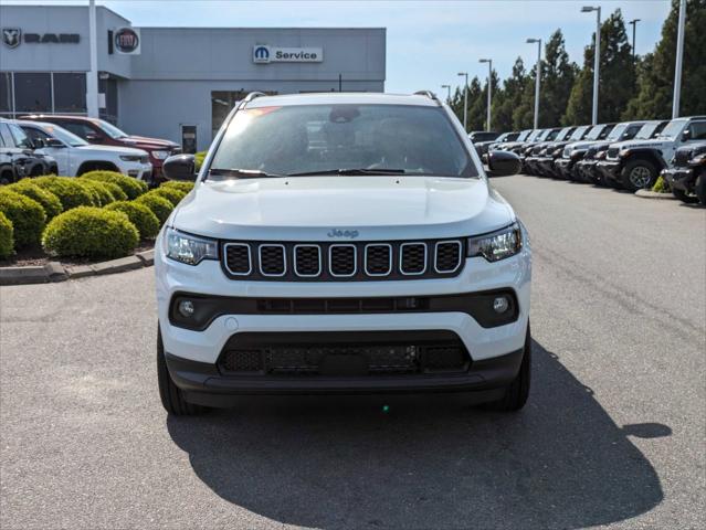 2024 Jeep Compass COMPASS LATITUDE LUX 4X4