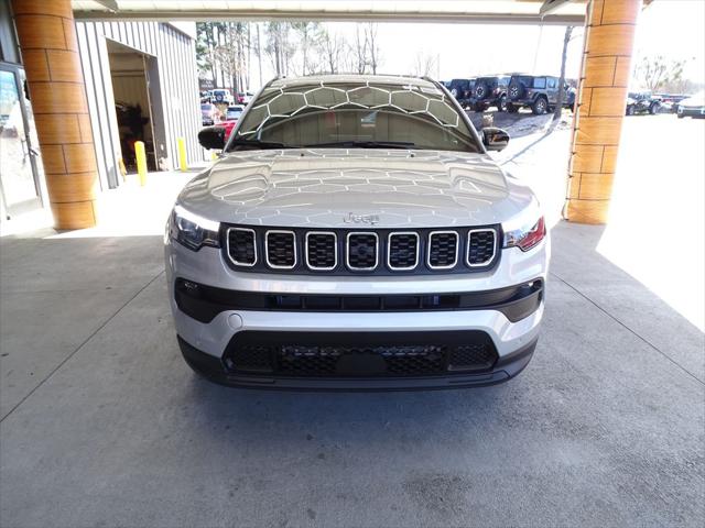 2024 Jeep Compass COMPASS LATITUDE LUX 4X4