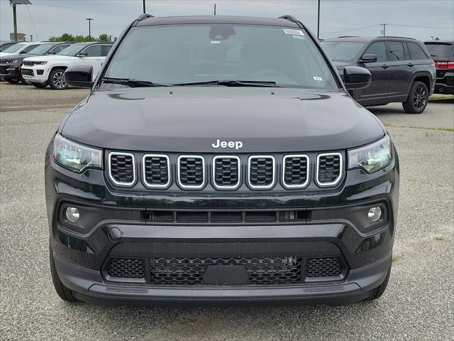 2024 Jeep Compass COMPASS LATITUDE LUX 4X4