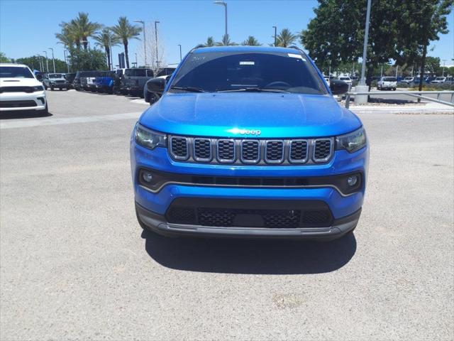 2024 Jeep Compass COMPASS LATITUDE LUX 4X4