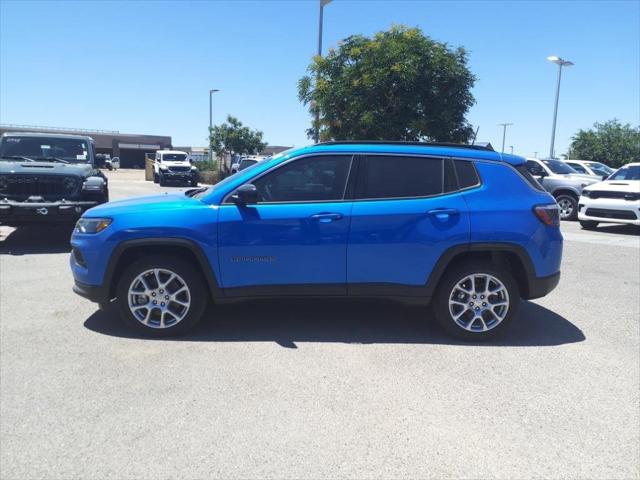 2024 Jeep Compass COMPASS LATITUDE LUX 4X4