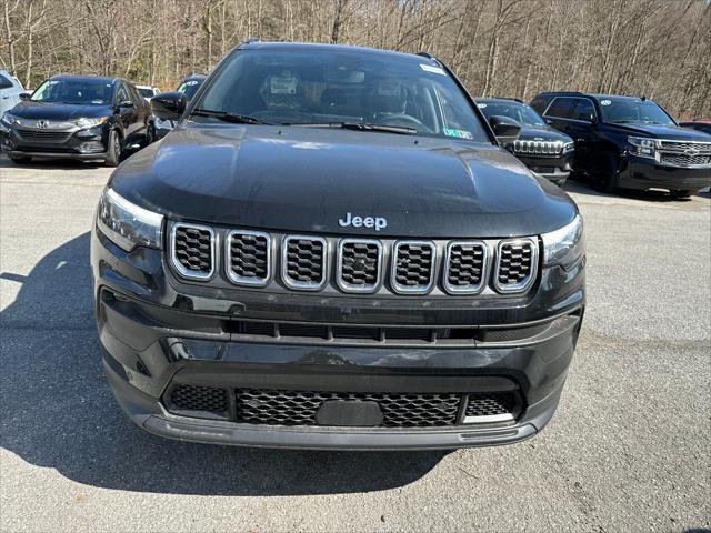 2024 Jeep Compass COMPASS LATITUDE LUX 4X4