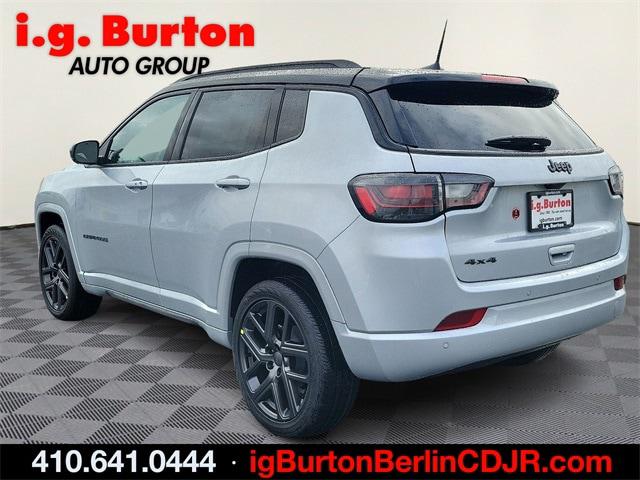 2024 Jeep Compass COMPASS LIMITED 4X4