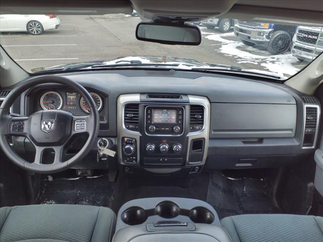 2016 Ram 1500 SLT
