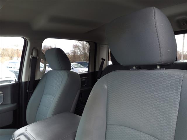 2016 Ram 1500 SLT