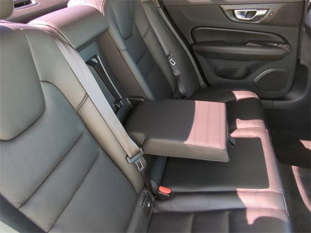 2023 Volvo S60 B5 Plus Dark Theme
