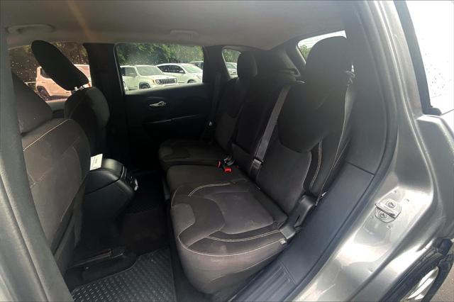 Used 2015 Jeep Cherokee For Sale in Olive Branch, MS