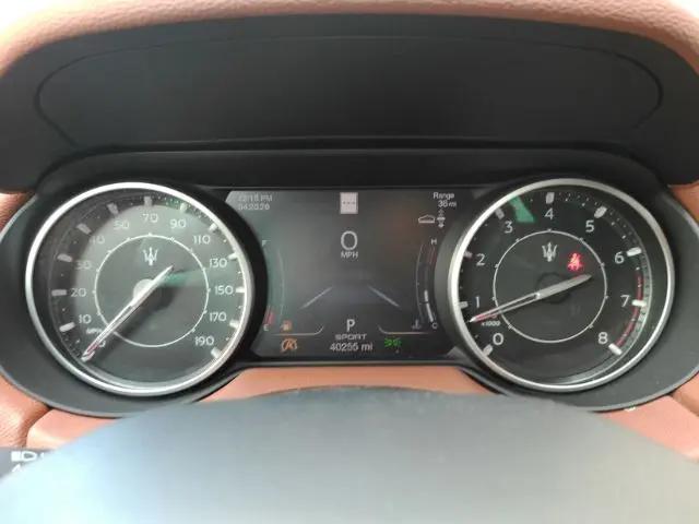 2021 Maserati Levante Standard