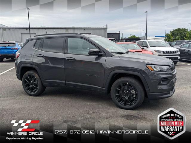 2024 Jeep Compass COMPASS LATITUDE 4X4