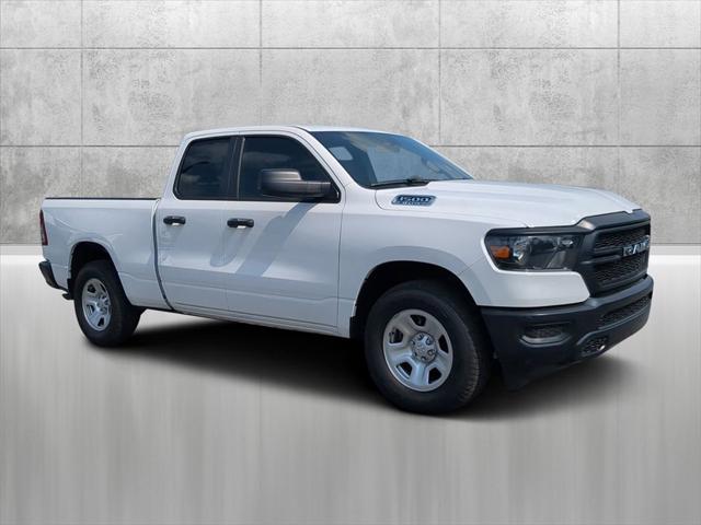 2024 RAM Ram 1500 RAM 1500 TRADESMAN QUAD CAB 4X4 64 BOX